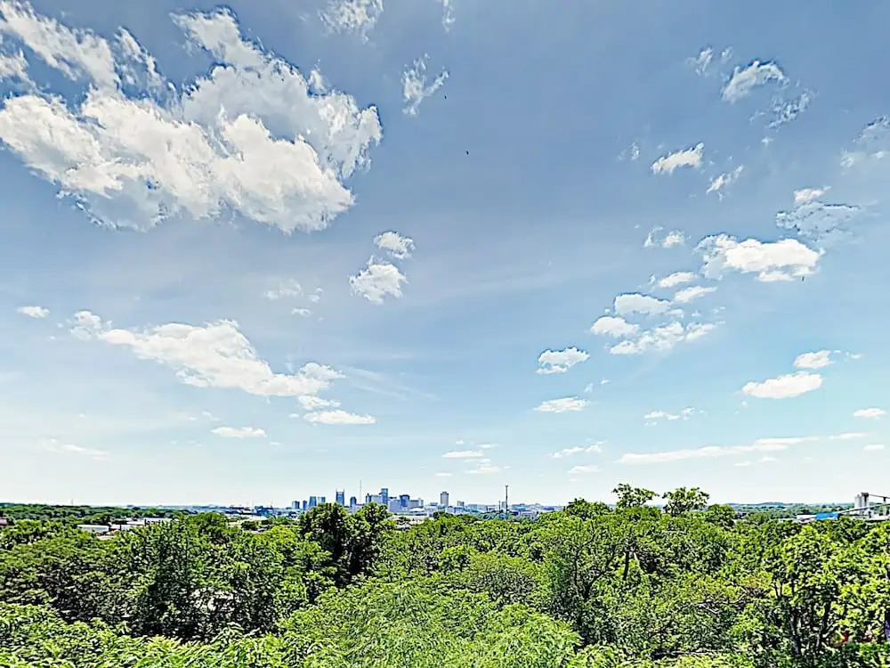 New Listing! Newly Built Townhome W/ Skyline Views 2 Bedroom Townhouse