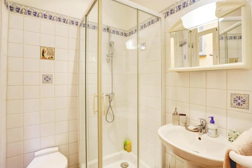 Fontaine - Charming Provencal, Clim, 6 Guest, Old Town Nice