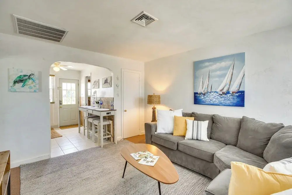Wildwood Crest Getaway w/ Deck, Walk to Beach!