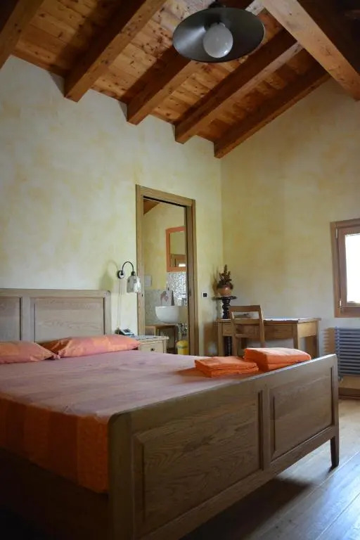 Casale Del Leon