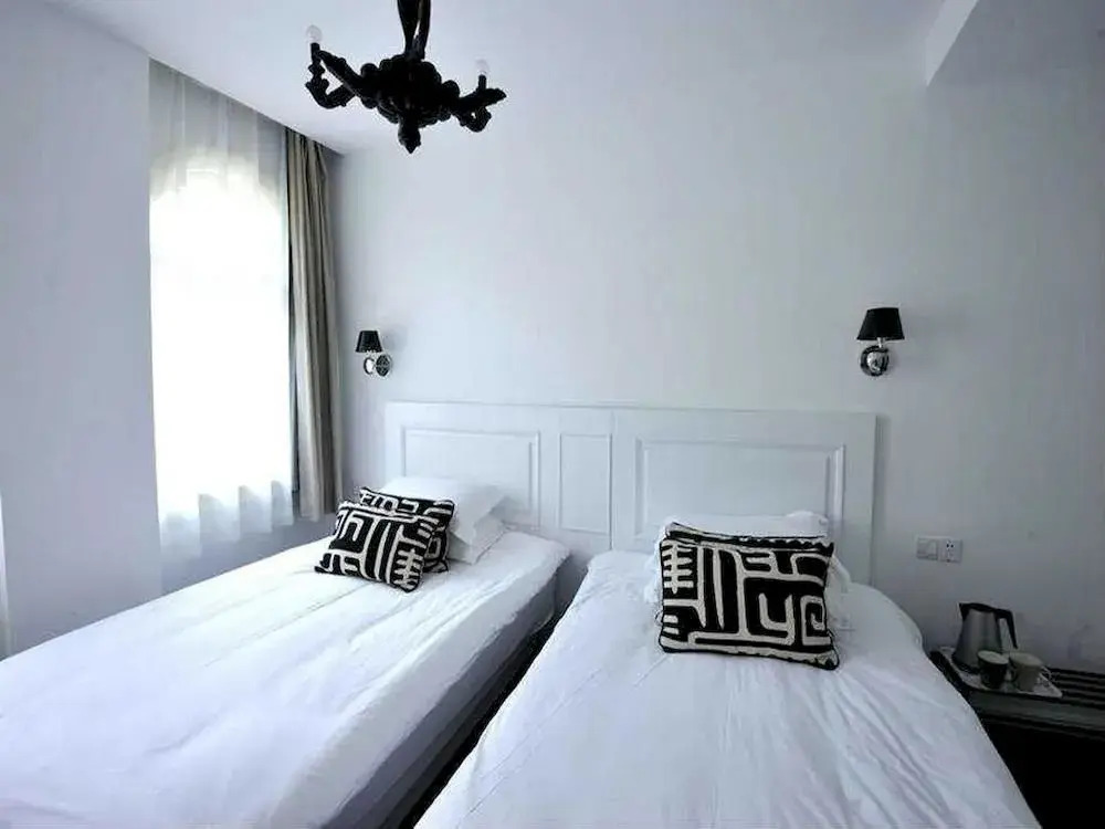 Hangzhou Youth Hotel