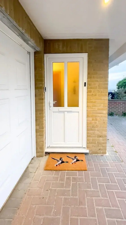 Stylish Margate Coastal Home Parking By Adliv