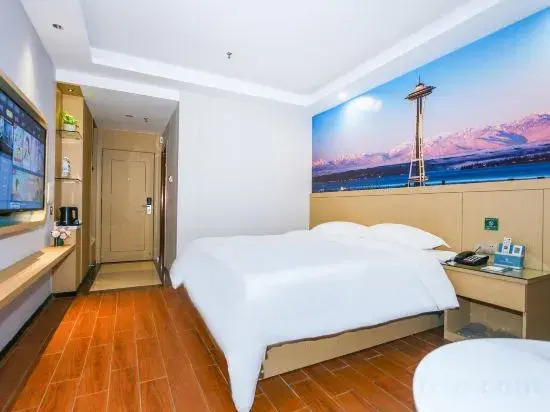 Xiyatu Huayuan Hotel (Zhongshan Ancient Town Lihe Light Rail Station Store)