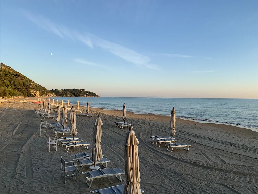 Aeneas Landing Resort