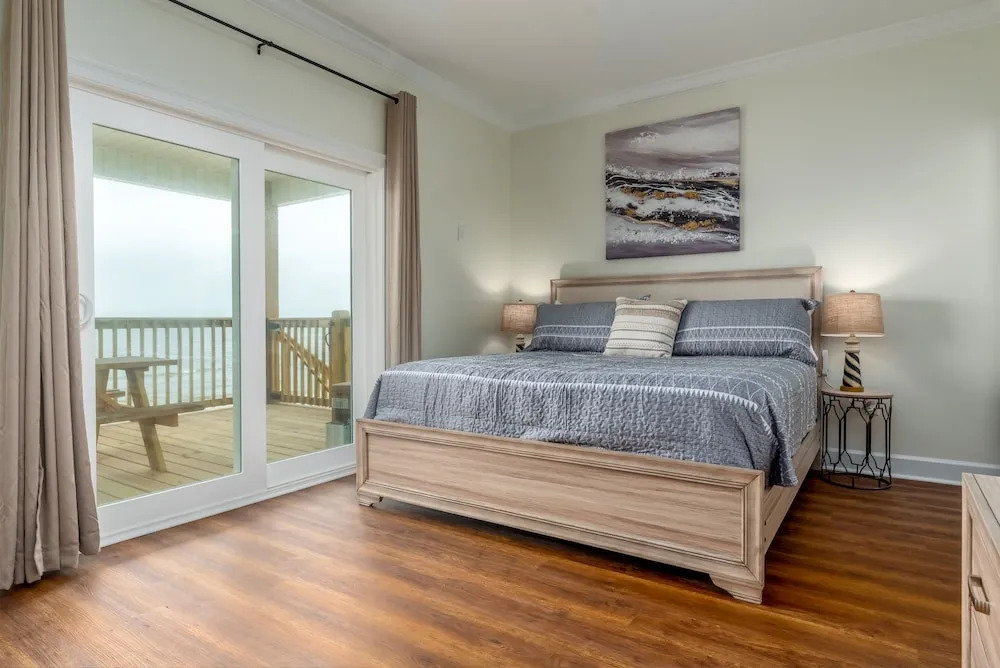 Breeze Away - 2525 Bienville Blvd 5 Bedroom Home by RedAwning