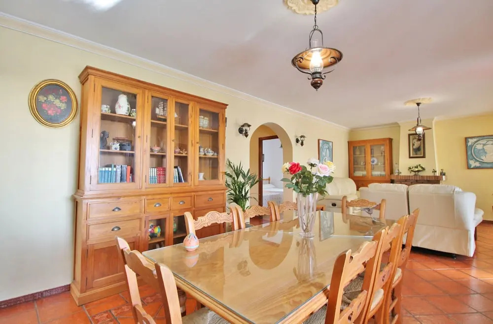 1022 Villa Jorge