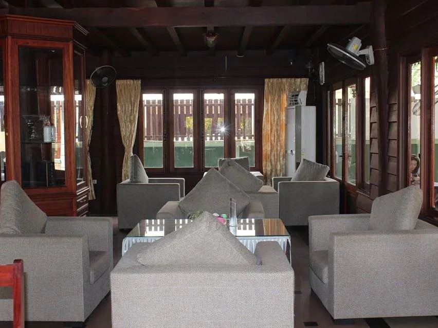 Soundara Hotel