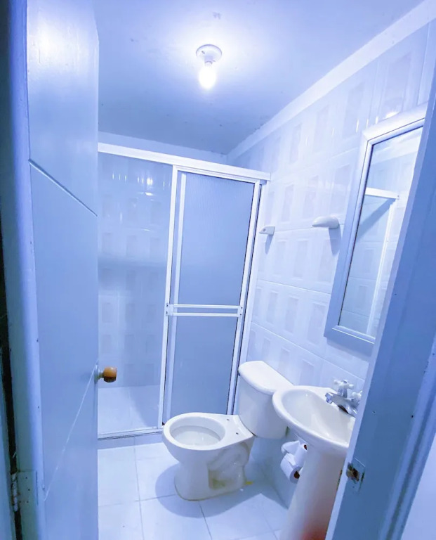 Kromatic Hostel