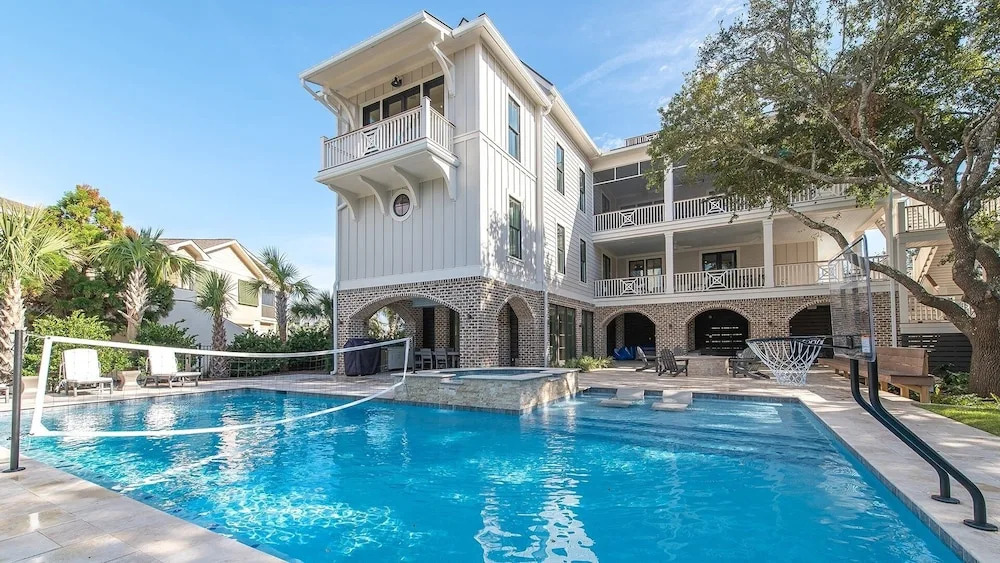 Above The Top Of The Line - Tennessea House 6 Bedroom Home by Peace Vacations