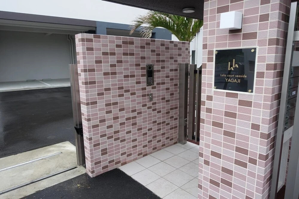 LaLacourt Seaside YAGAJI 2D