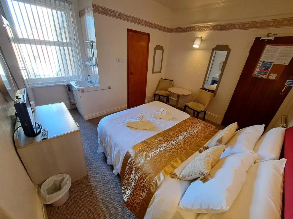 OYO Lily Hotel Blackpool