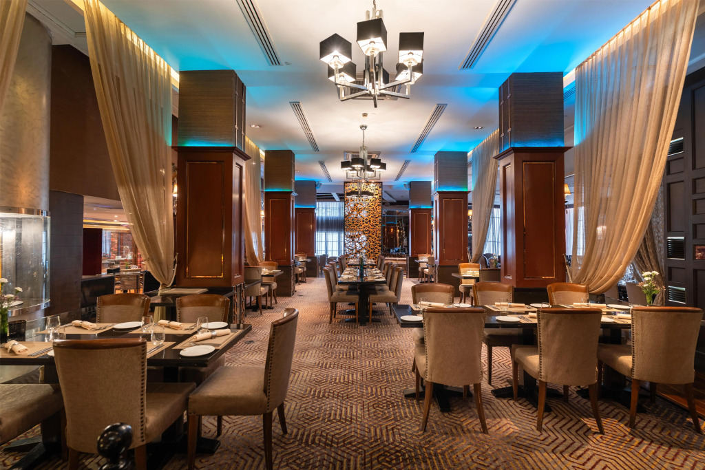 Radisson Suites Bangkok Sukhumvit