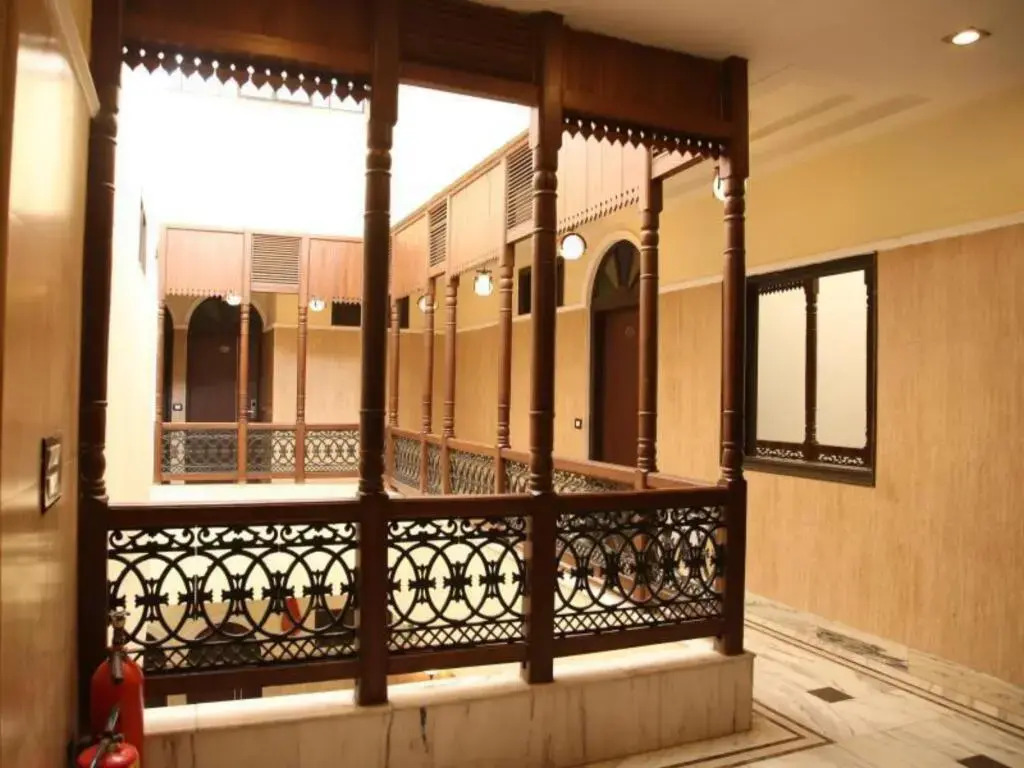 Hotel Wall City