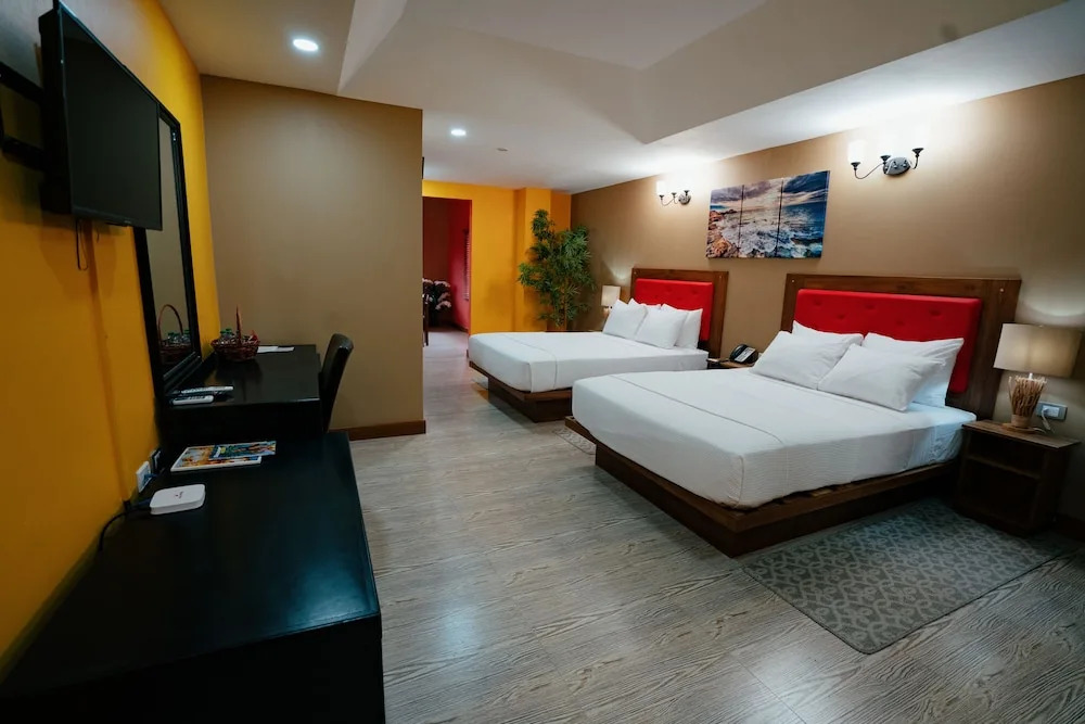 Runway Hotel