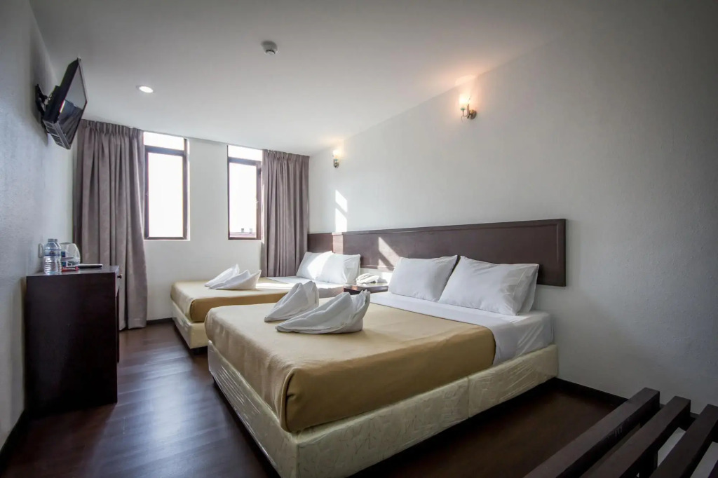 Georgetown Inn by Sky Hive