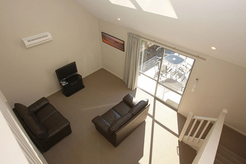 Hanmer Apartments