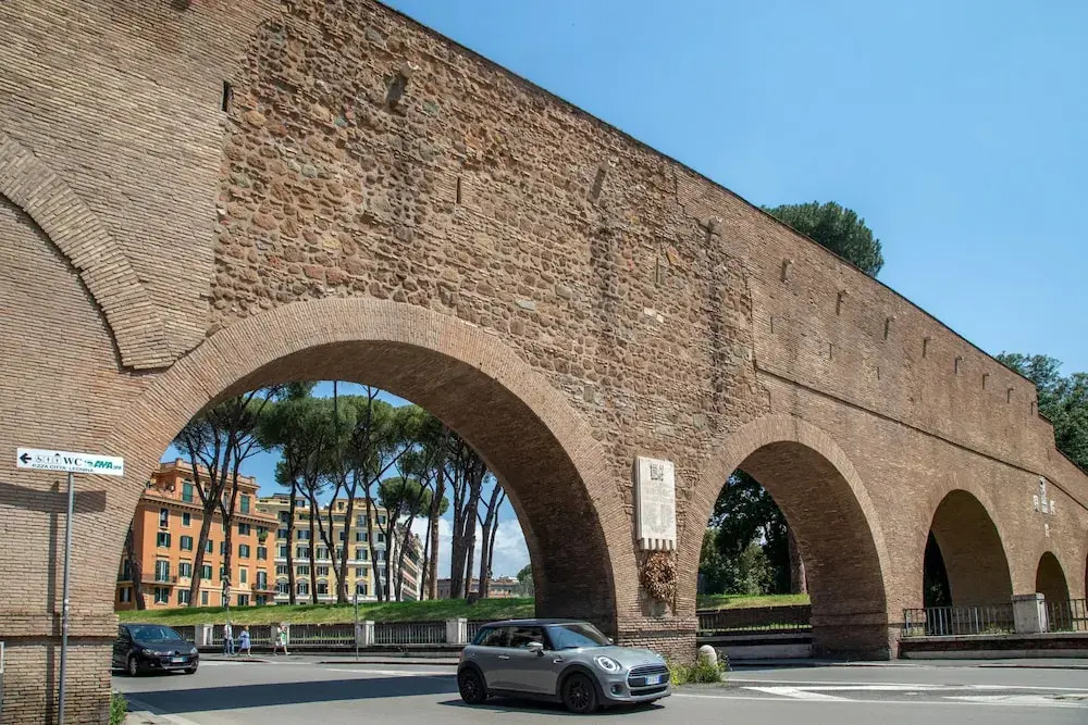 Porta Castello Suites