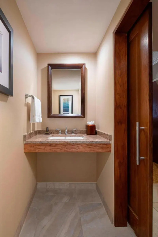 The Lincoln Marriott Cornhusker Hotel
