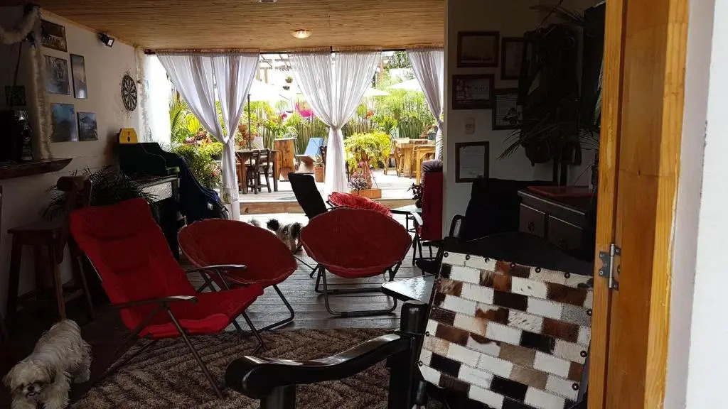 hostal hilltop salento