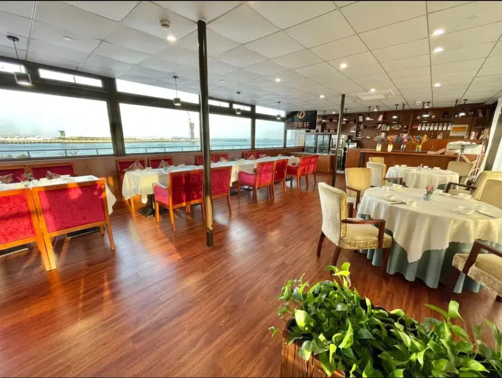Linjiang International Cruise Hotel Baoyang Road