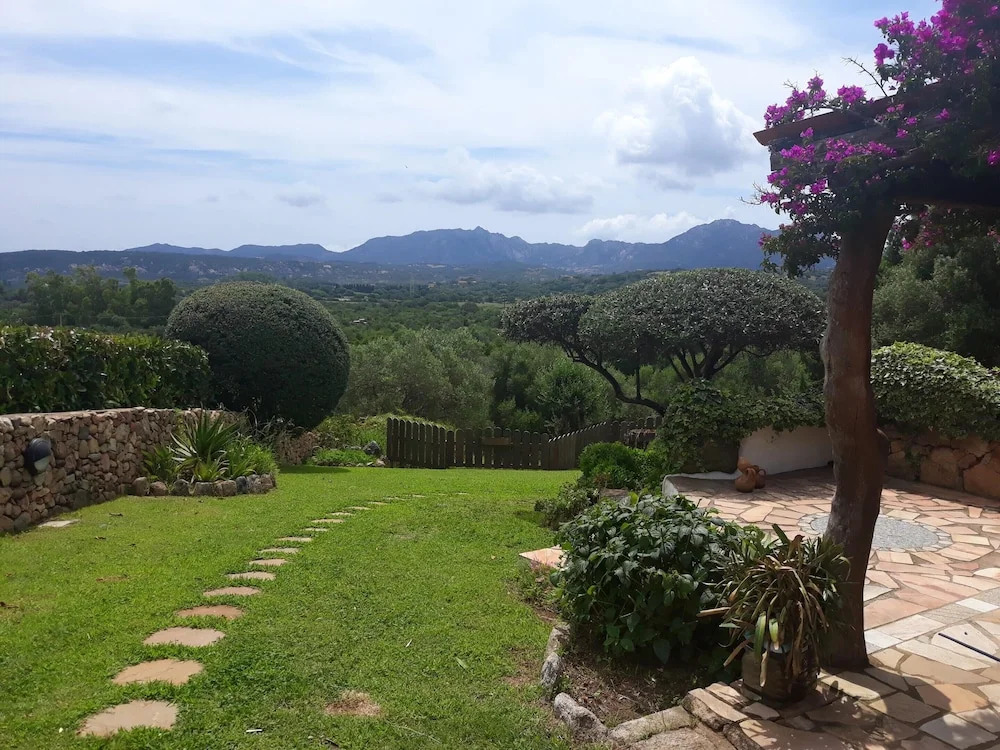 Apartment With one Bedroom in Olbia, With Wonderful sea View and Enclosed Garden - 6 km From the Beach