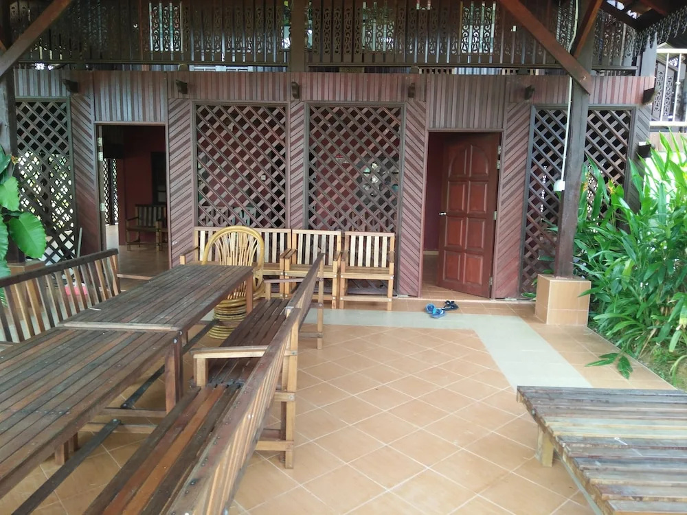 Bayu Beach Penarek