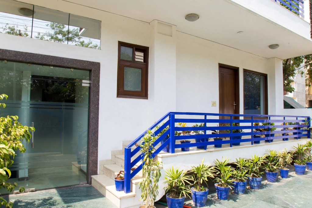 FabHotel The Mple Stays - Nr Leisure Valley Park, Iffco Chowk