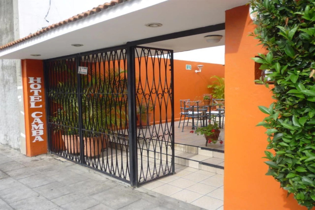 Hotel Camba