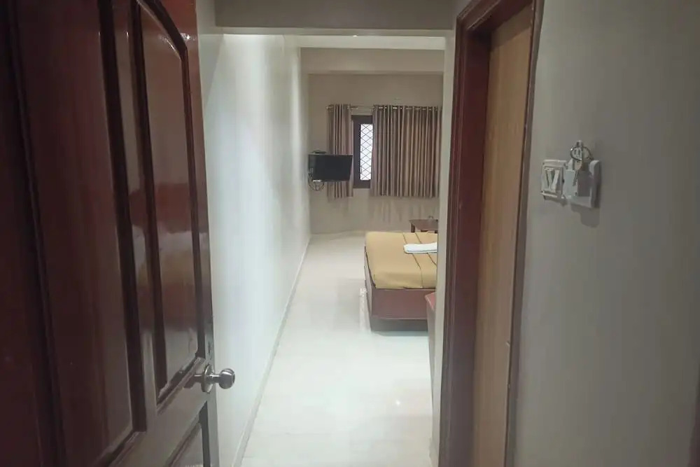 Hotel City Towers Lodge