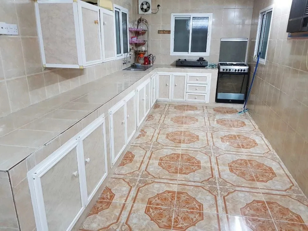Al Naaman Bin Al Munther Guest House