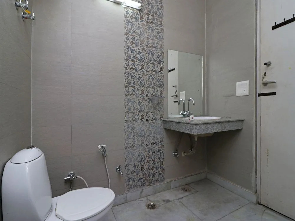 OYO 11533 Hotel Green view