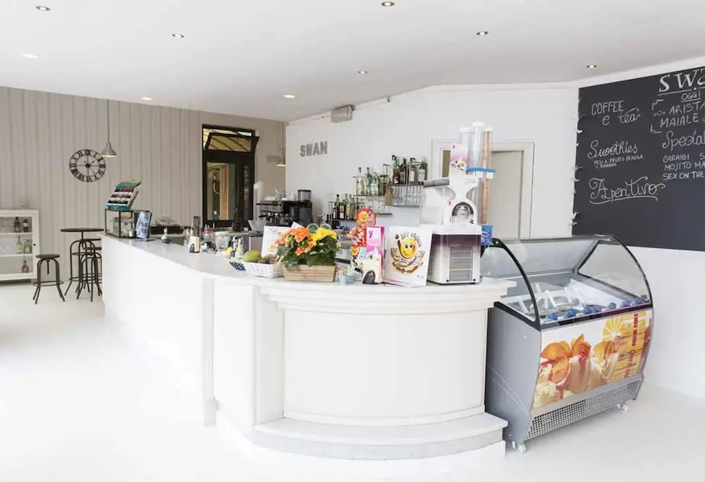 Apartment in Luni mit Balkon