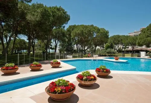 Beachside Luxury Apartment in Puerto Banus - Club Playas del Duque