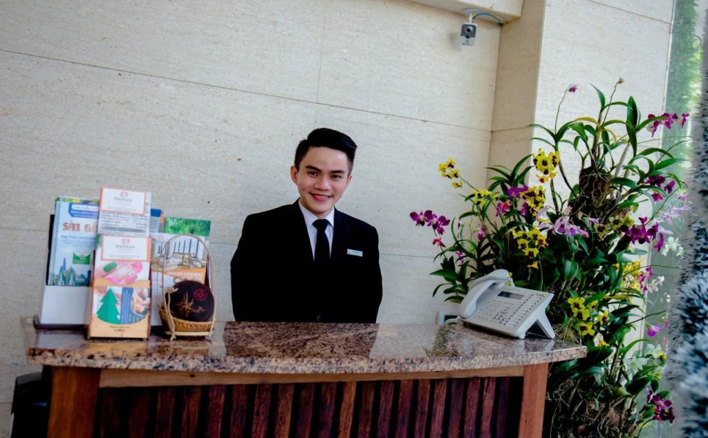Papaya Saigon Central Hotel
