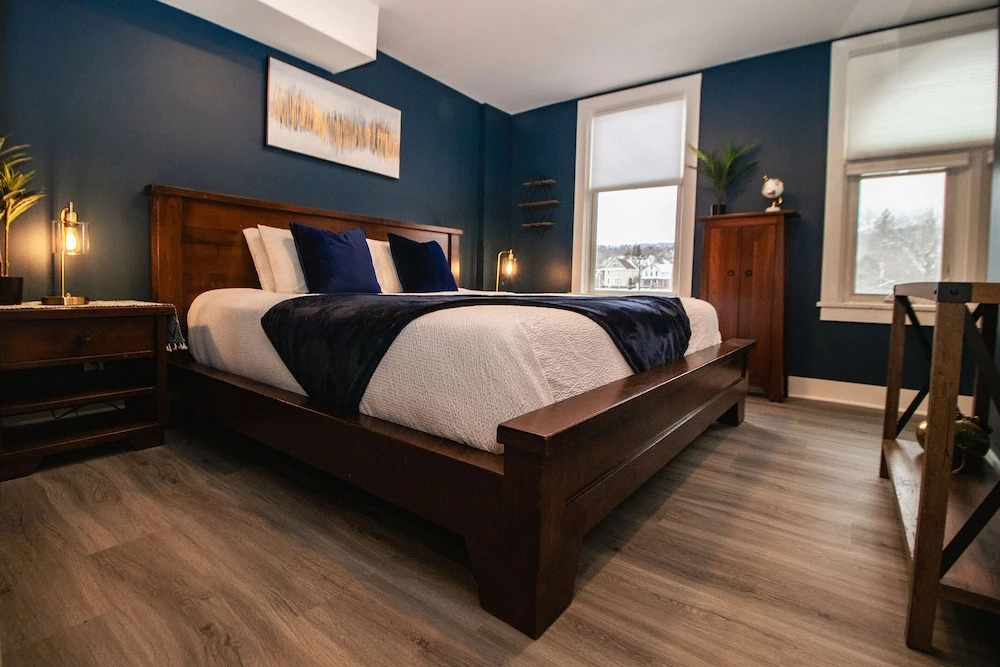 Harris House by Heirloom Boutique Collection