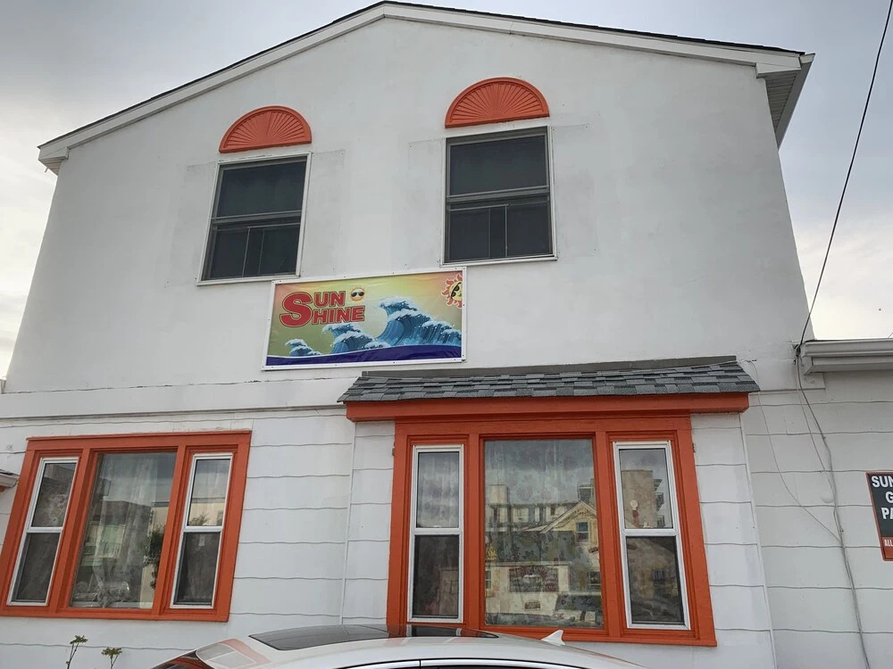 Sunshine Motel