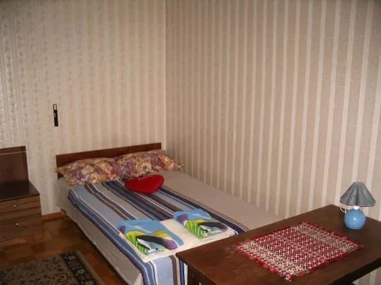 Frendlen Papiniidu Apartment