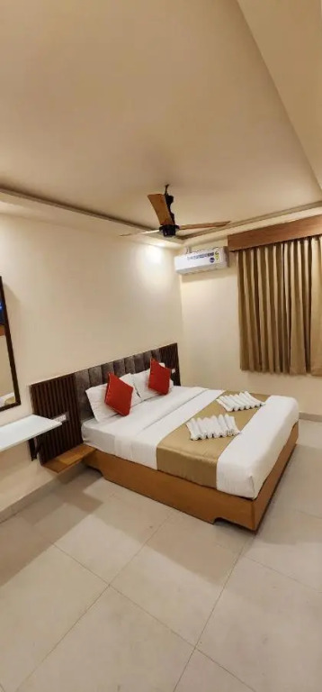 Hotel ABM Aura