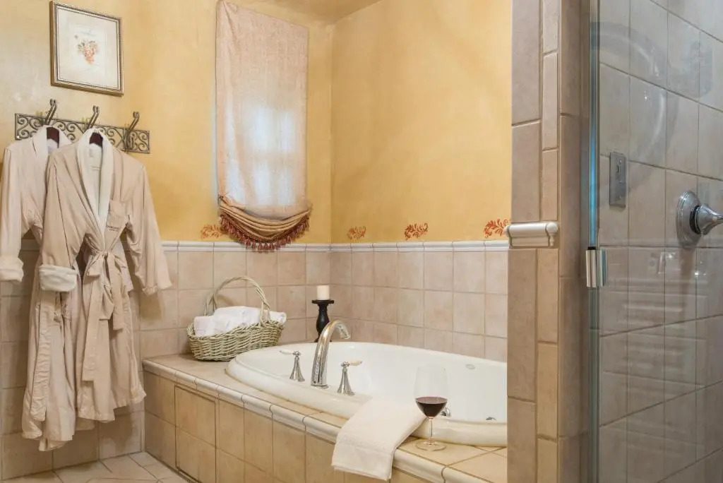 Kenwood Inn & Spa