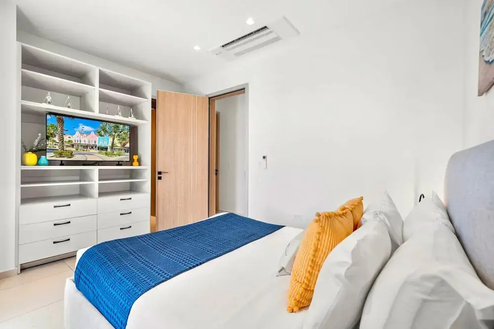Wariruri Condos by SunStays