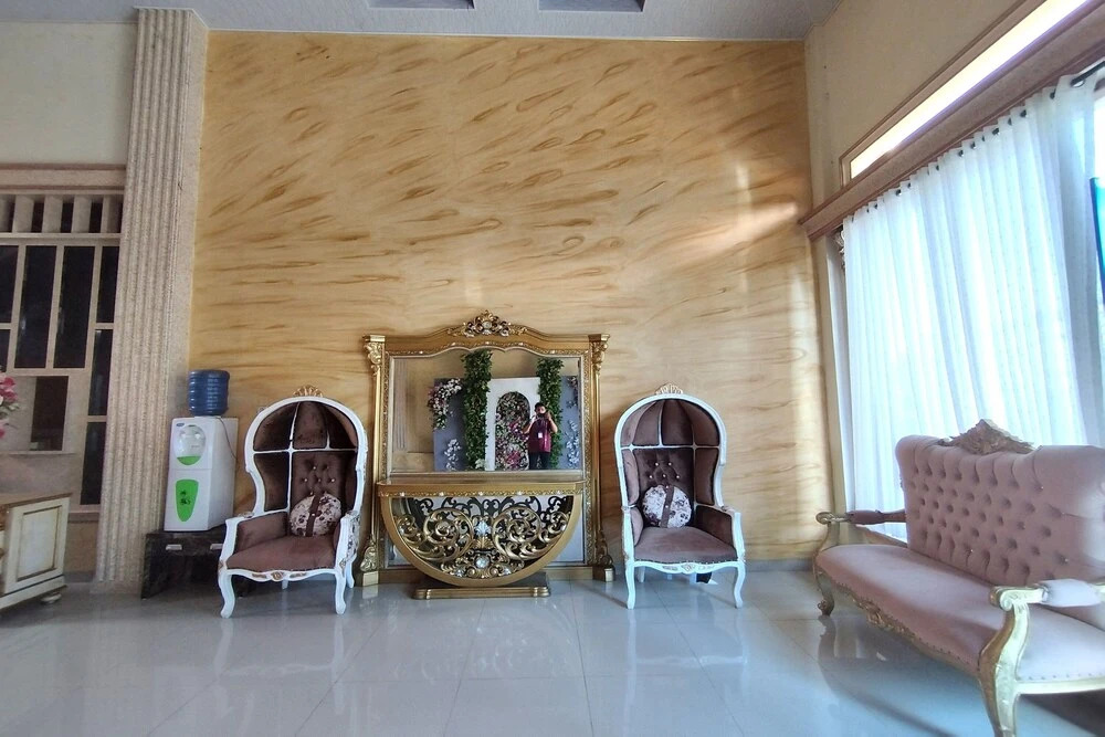 RedDoorz near Islamic Center Jambi