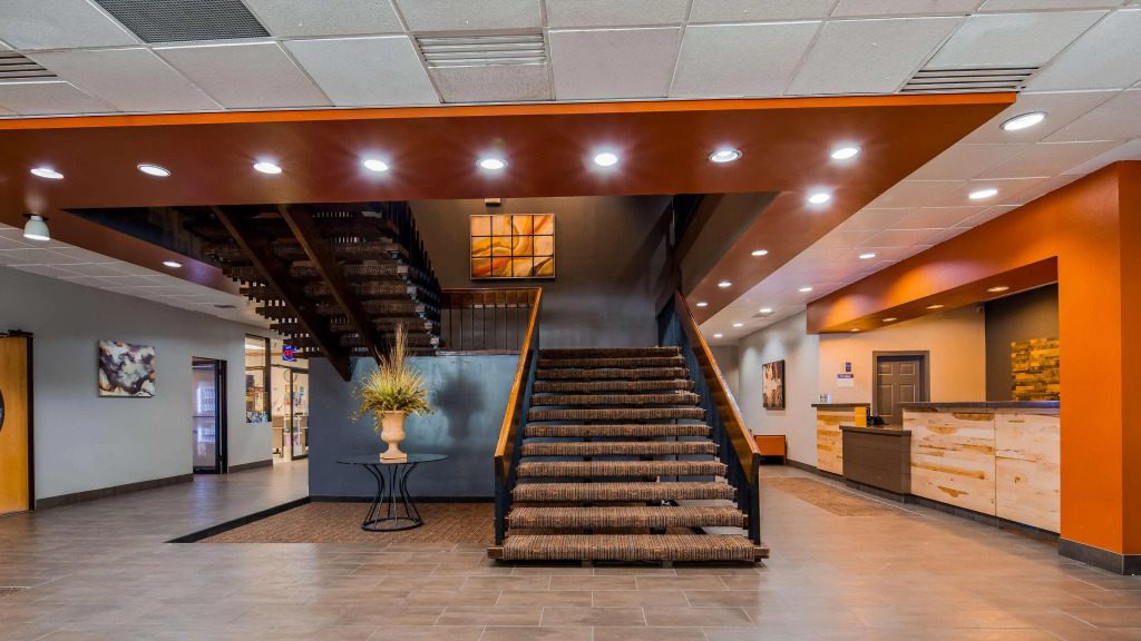 Best Western Golden Lion Hotel
