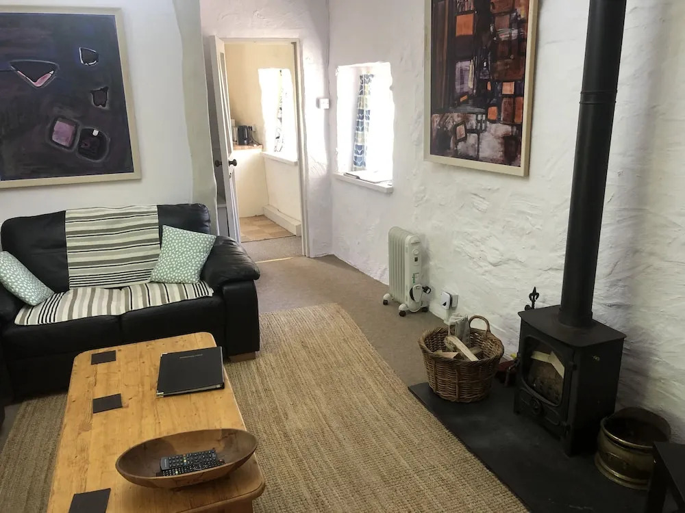 Coedmor Cottage