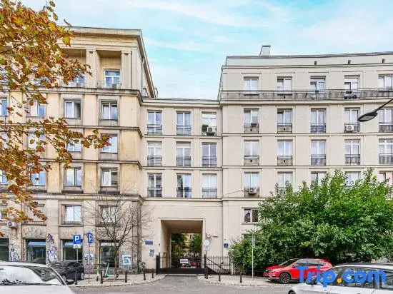 Lumina Charming 3-room apartment in the center of Warsaw