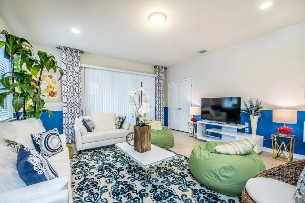 Amazing House! - Windsor at Westside - 8952RS
