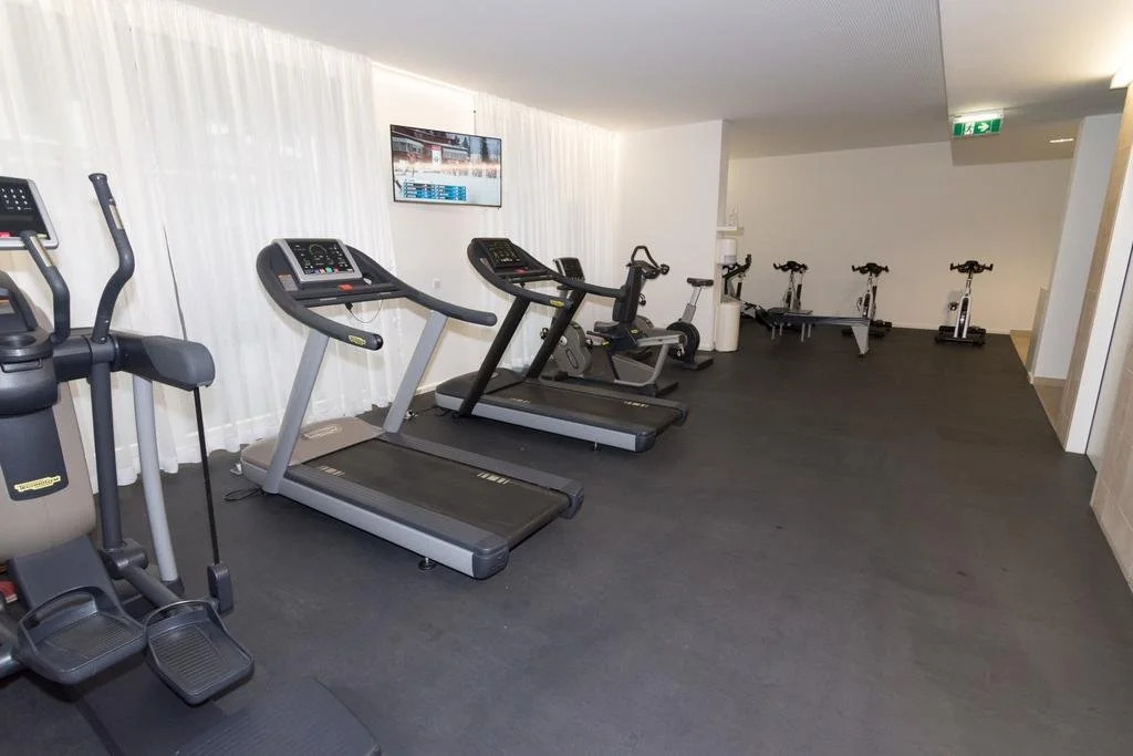 Apartment with parking on premise