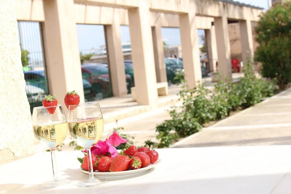 Apartment With 3 Bedrooms in València, With Wonderful sea View and Wif