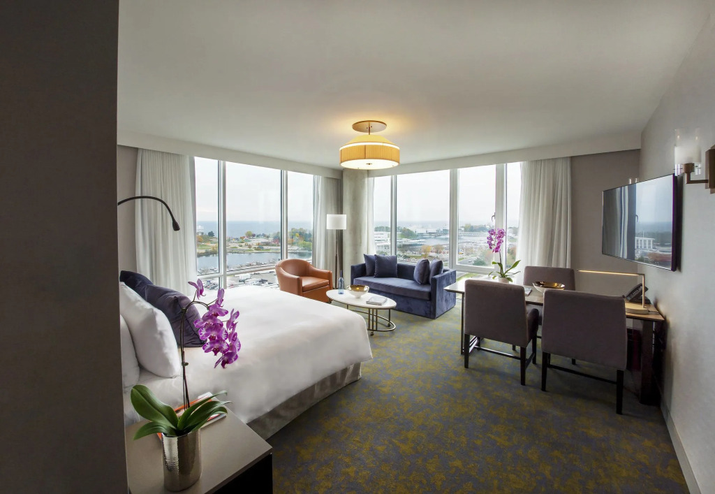 Hotel X Toronto, a Destination by Hyatt Hotel