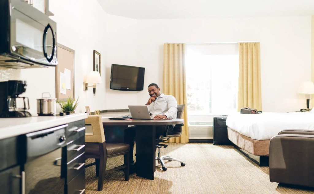 Sonesta Simply Suites Dallas Las Colinas