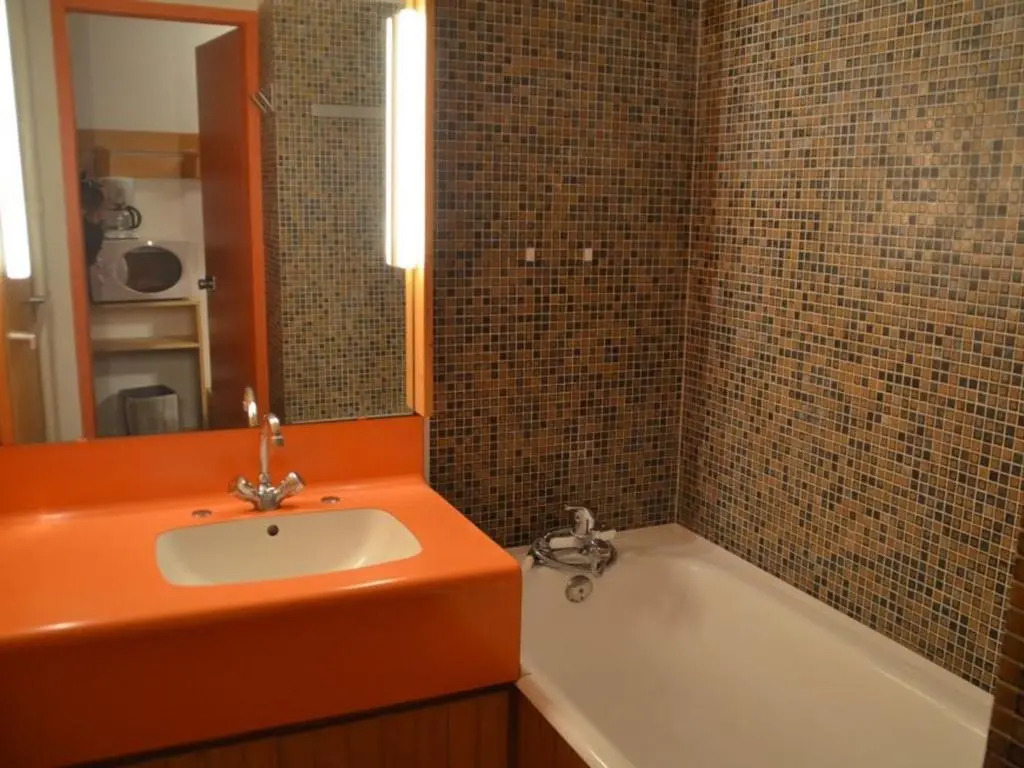 Appartement Les Menuires, 1 pièce, 4 personnes - FR-1-452-213